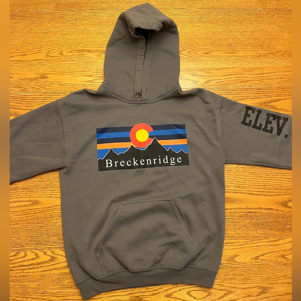 Brekenridge Gildan Heavy Blend Men’s Small Hoodie